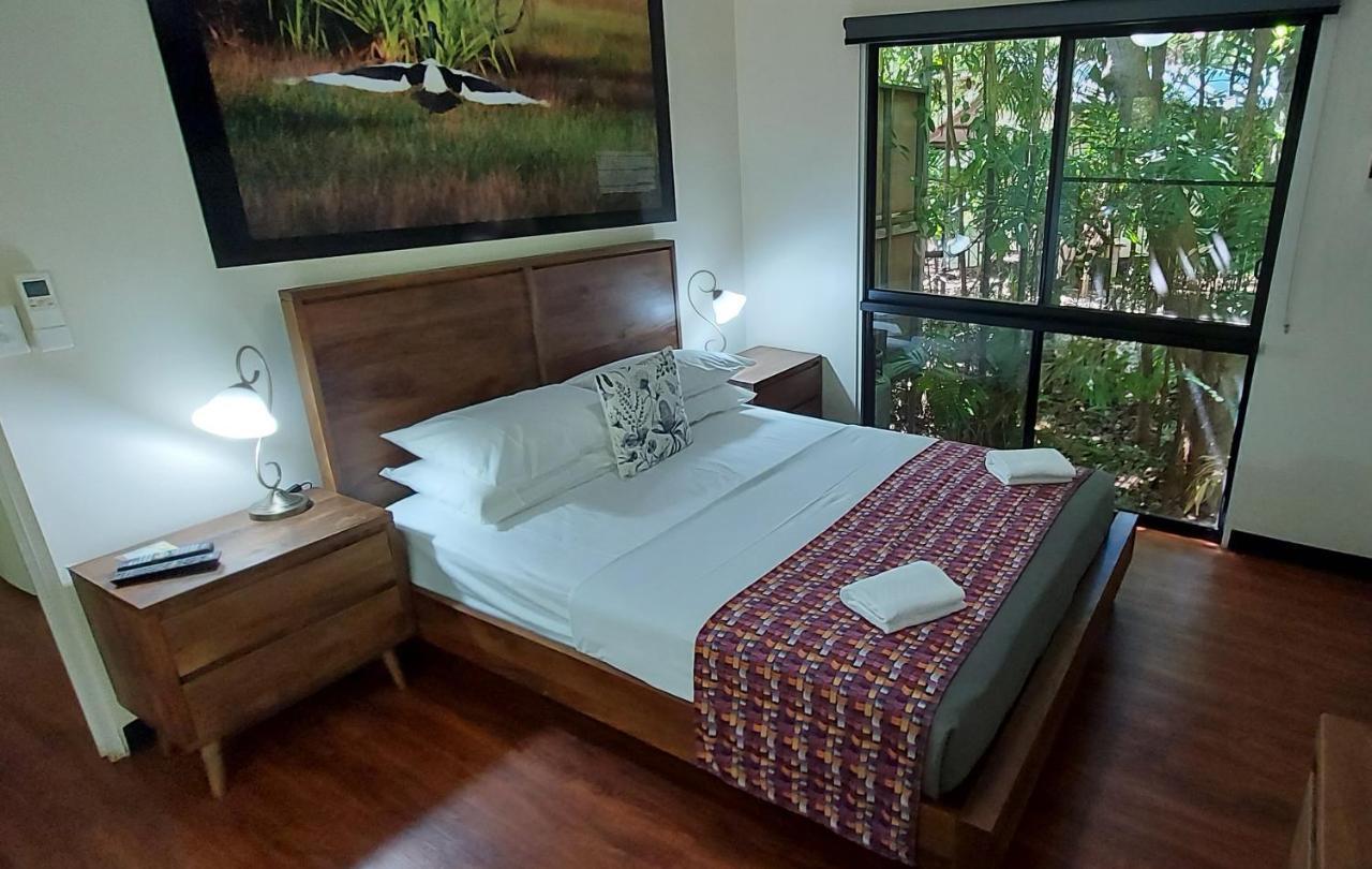 Litchfield Tourist Park Hotel Batchelor ภายนอก รูปภาพ